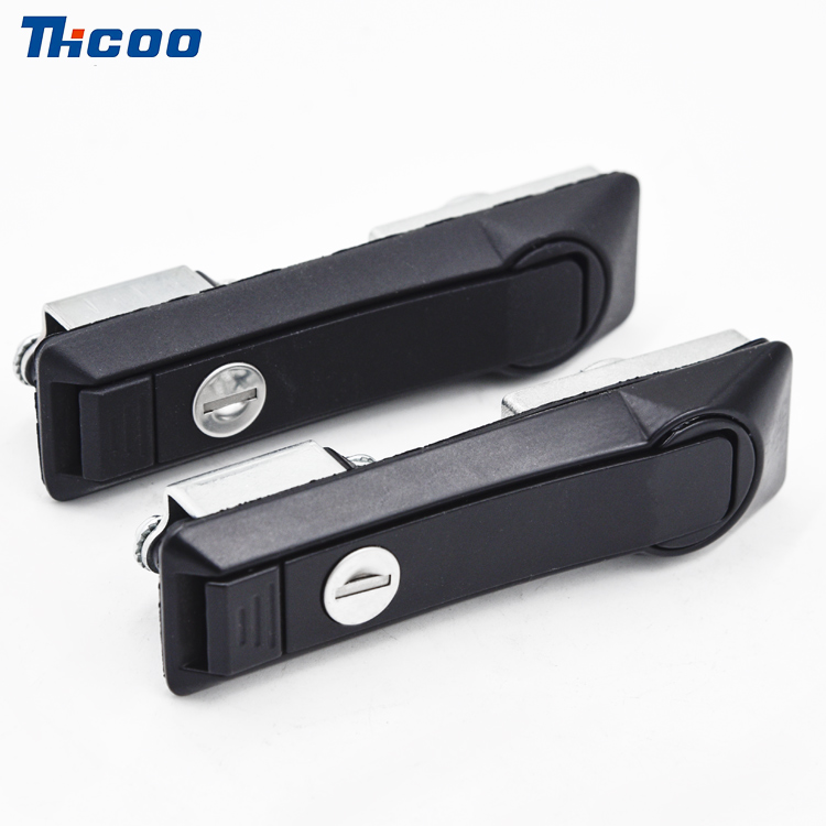 Nyomja meg a kilökéshez, nyissa ki a Rocker Lock-A7152-t